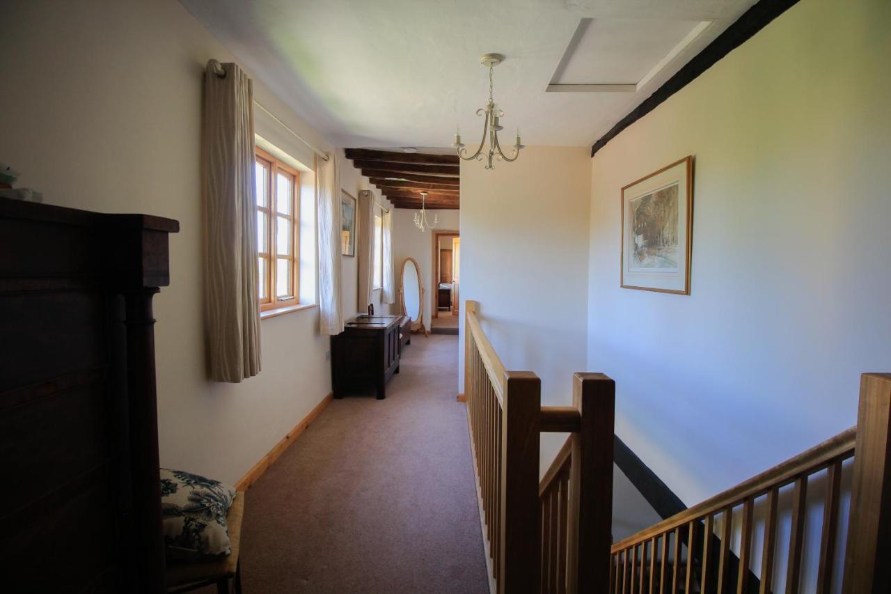 Three Ways Farmhouse B&B ストラットフォード＝アポン＝エイボン エクステリア 写真