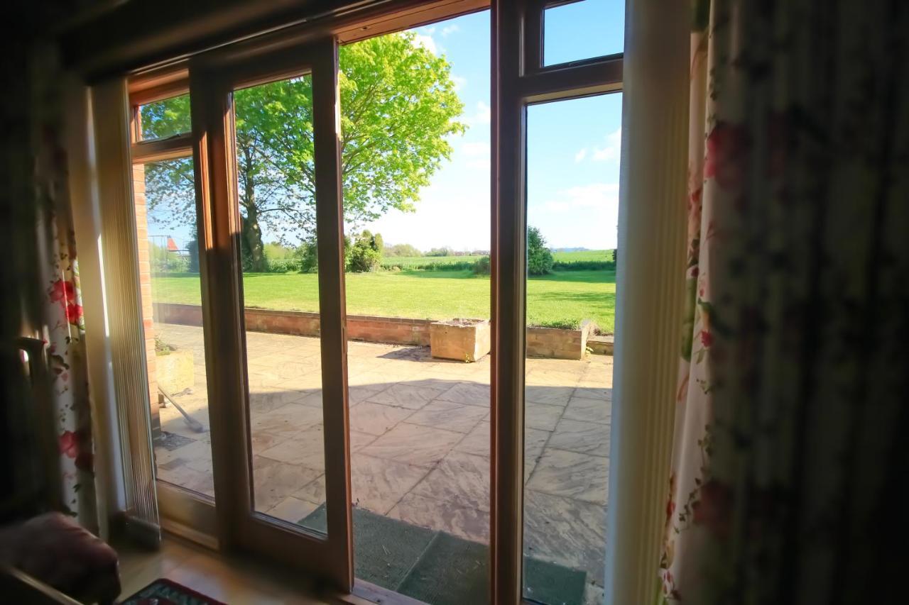 Three Ways Farmhouse B&B ストラットフォード＝アポン＝エイボン エクステリア 写真